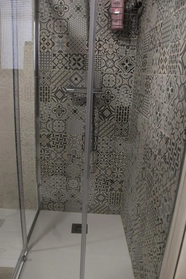 Como En Tu Propia Casa Granada Spain
